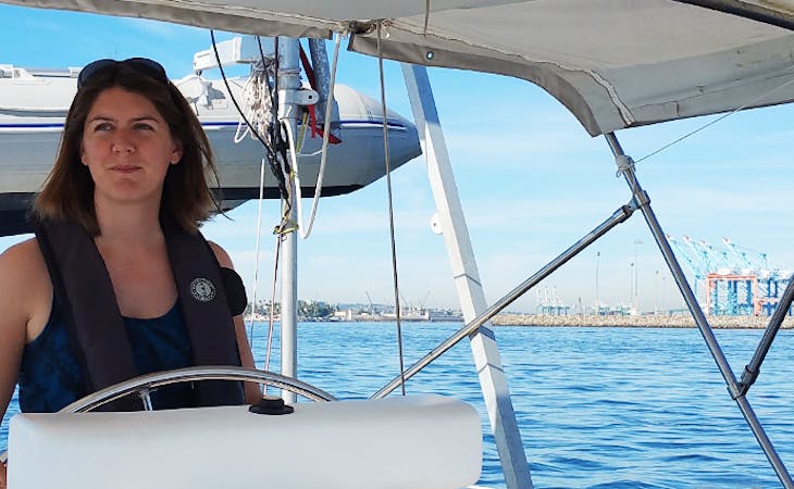 image of writer sara bernard, who lives and sleeps on a boat
