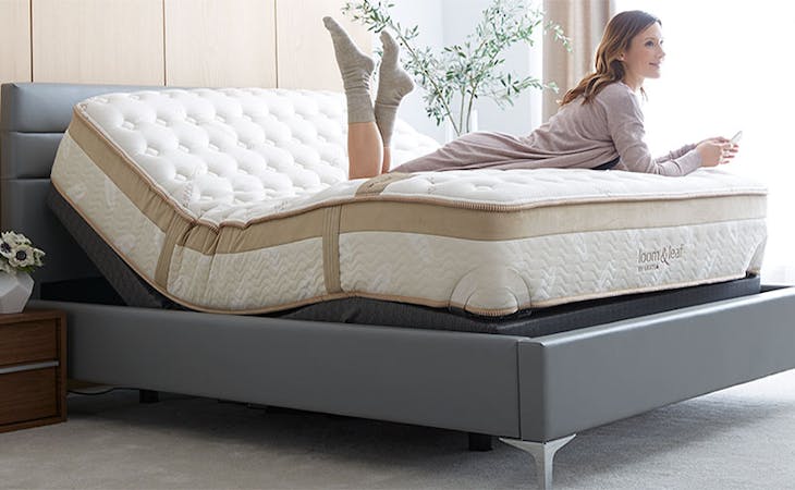 adjustable bases - image of woman lying on mattress with adjustable base