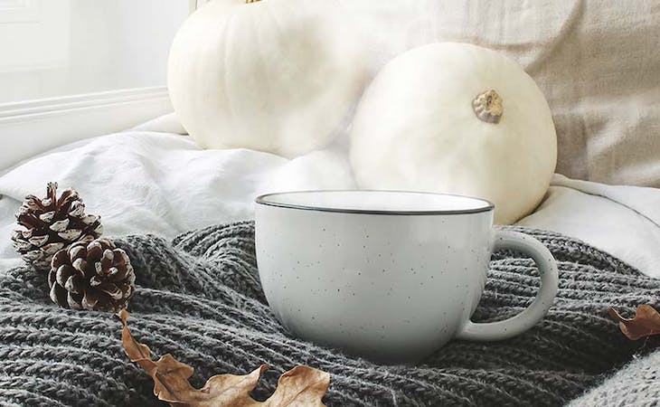 9 Ways to Transition Your Bedroom from Summer to Fall