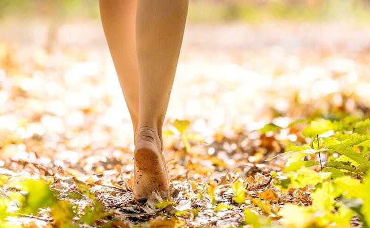 image of feet earthing on ground