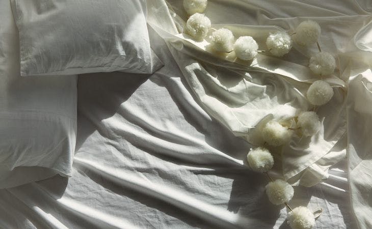 softest sheets - image of saatva organic cotton sheets