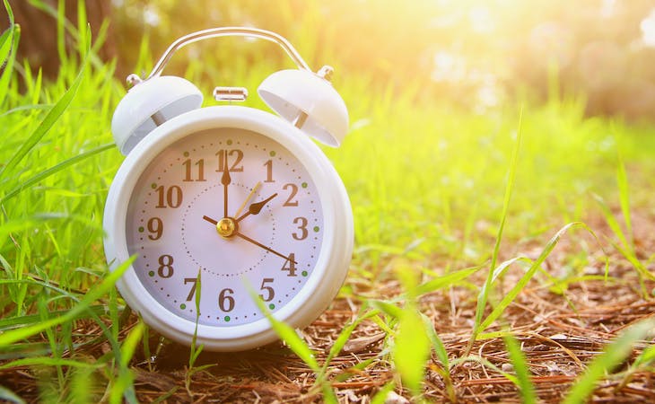 Standard Time vs. Daylight Saving Time: Which One Is Better for Your Sleep?