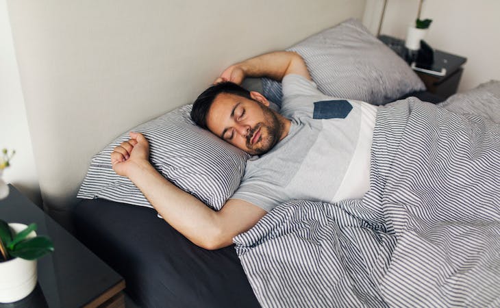 The Best Sleep Tips for Back Sleepers