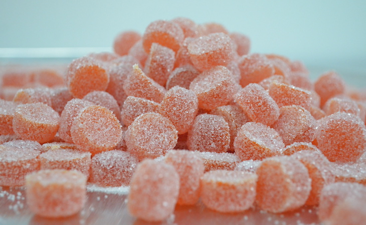 orange caffeine gummies