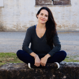 Lara Rosenbaum profile photo