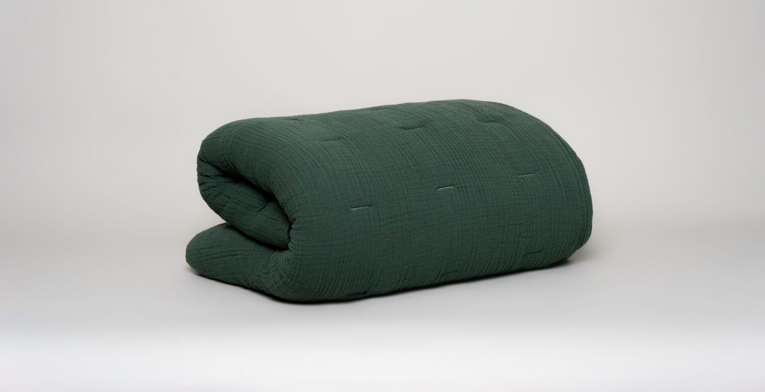 Blanket Size Chart Guide to Blanket Sizes and Dimensions Saatva