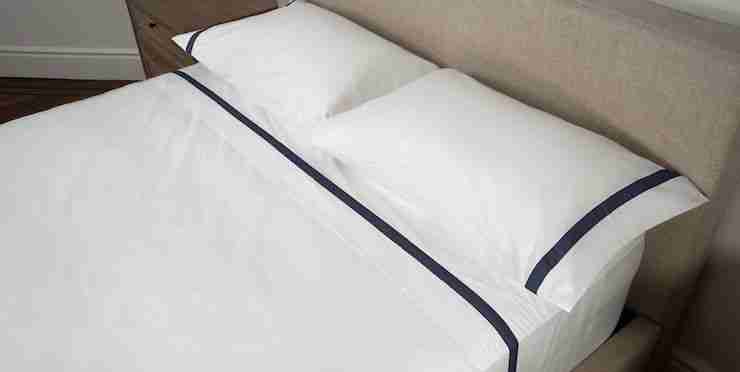 Saatva Banded Percale Sheet Set