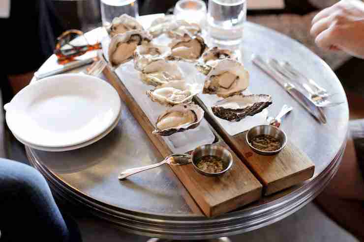 Frank’s Oyster House & Champagne Parlor - seattle