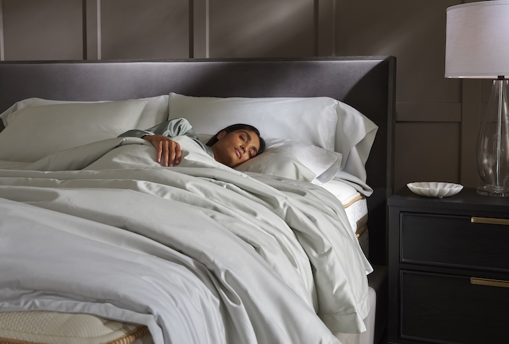 saatva all-year down alternative comforter