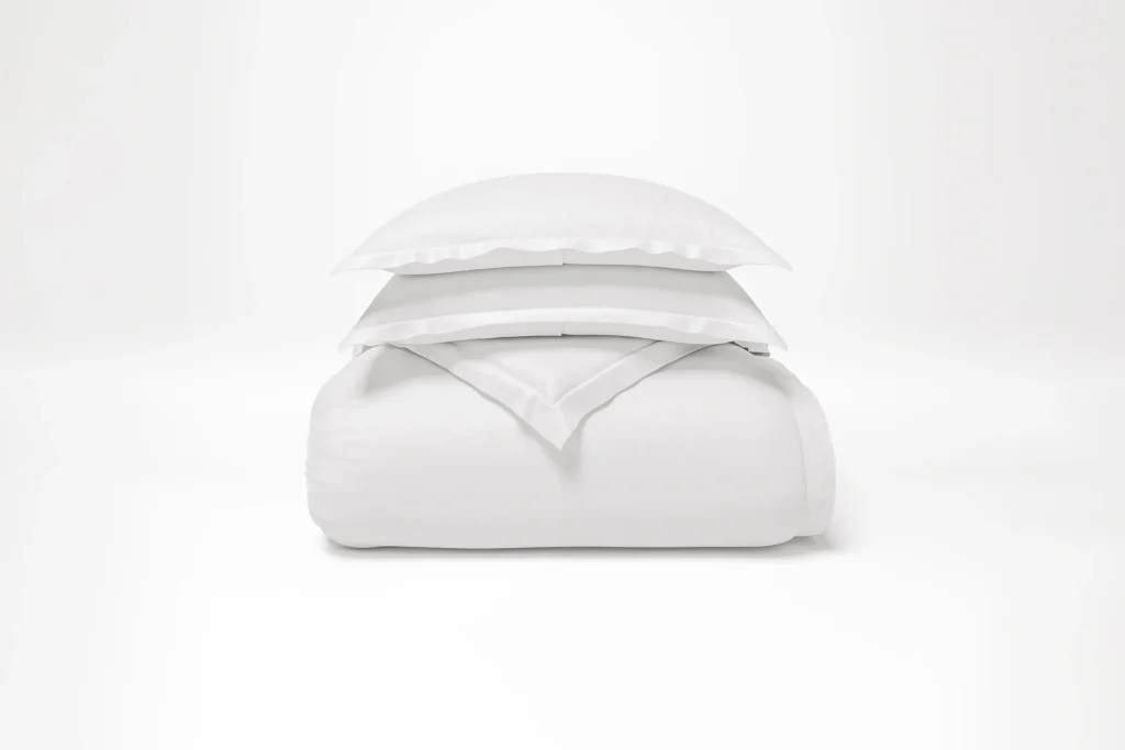 Stacked SateenDuvet White extended background