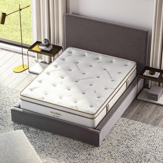 saatva latex hybrid above 1 1