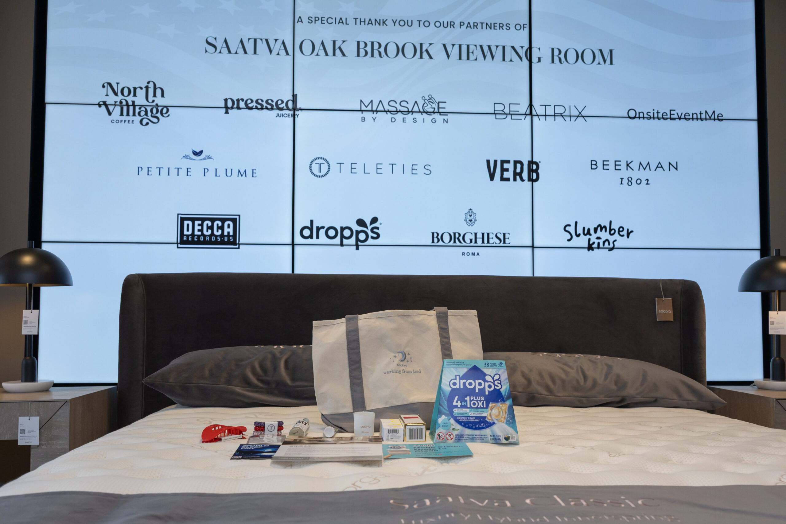 Saatva Oakbrook Store