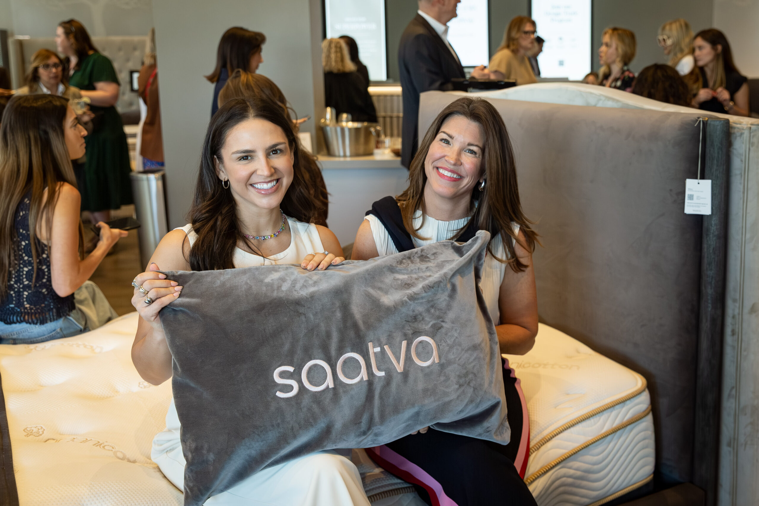 ModernLuxuryInteriors Saatva Event March