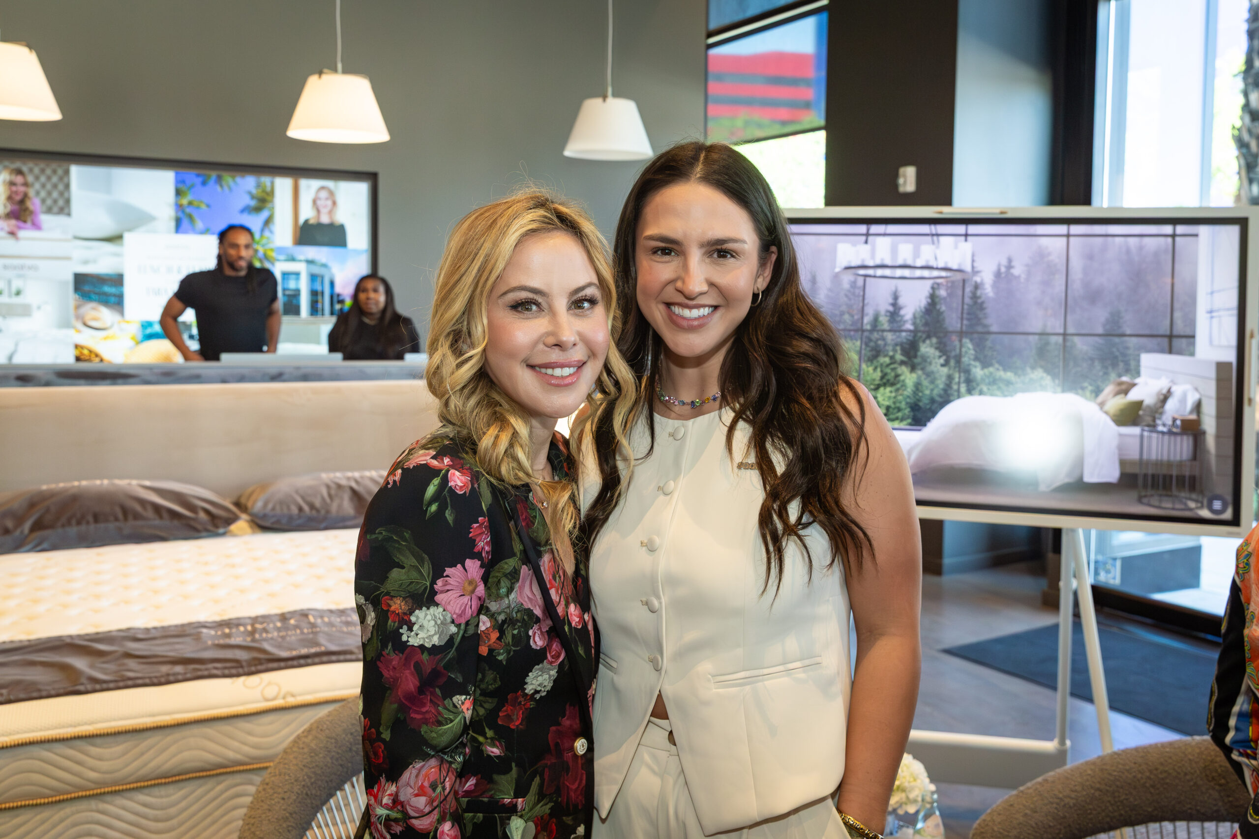 ModernLuxuryInteriors Saatva Event March Tara