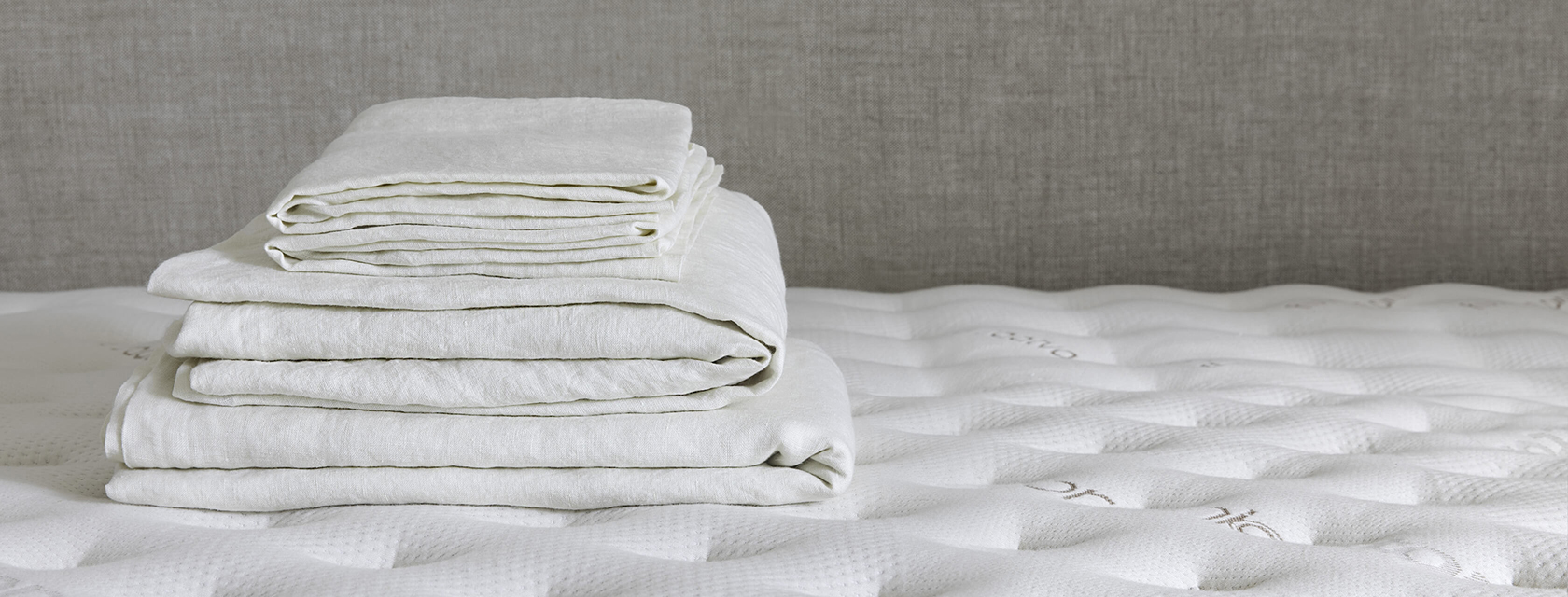 Saatva Linen Sheets