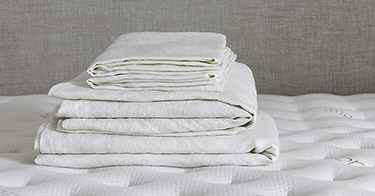 Saatva Linen Sheets