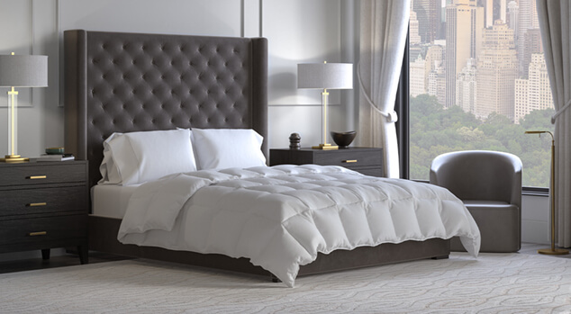 Saatva All-Year Down Alternative Comforter Front