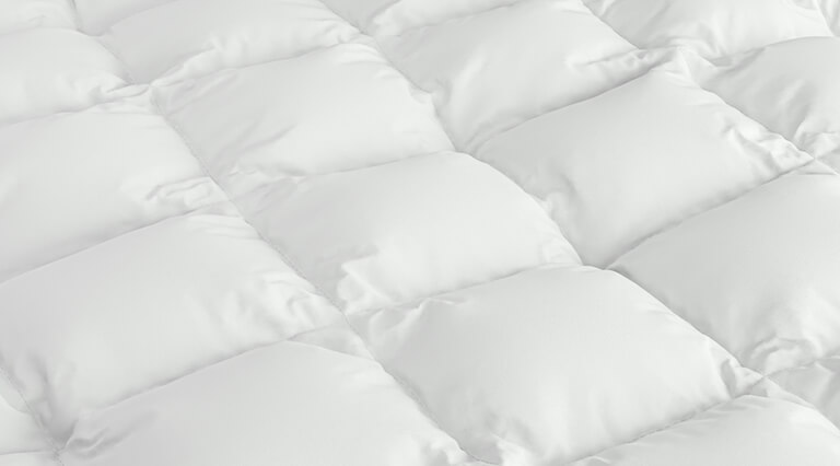 Saatva All-Year Down Alternative Comforter Closeup