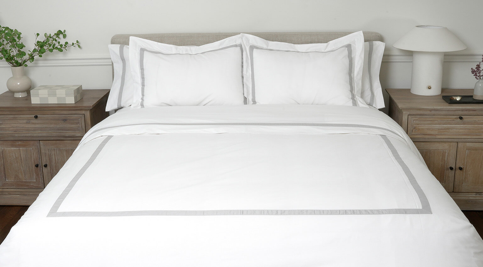 Banded Percale Duvet Cover & Percale Duvet Sets | Saatva