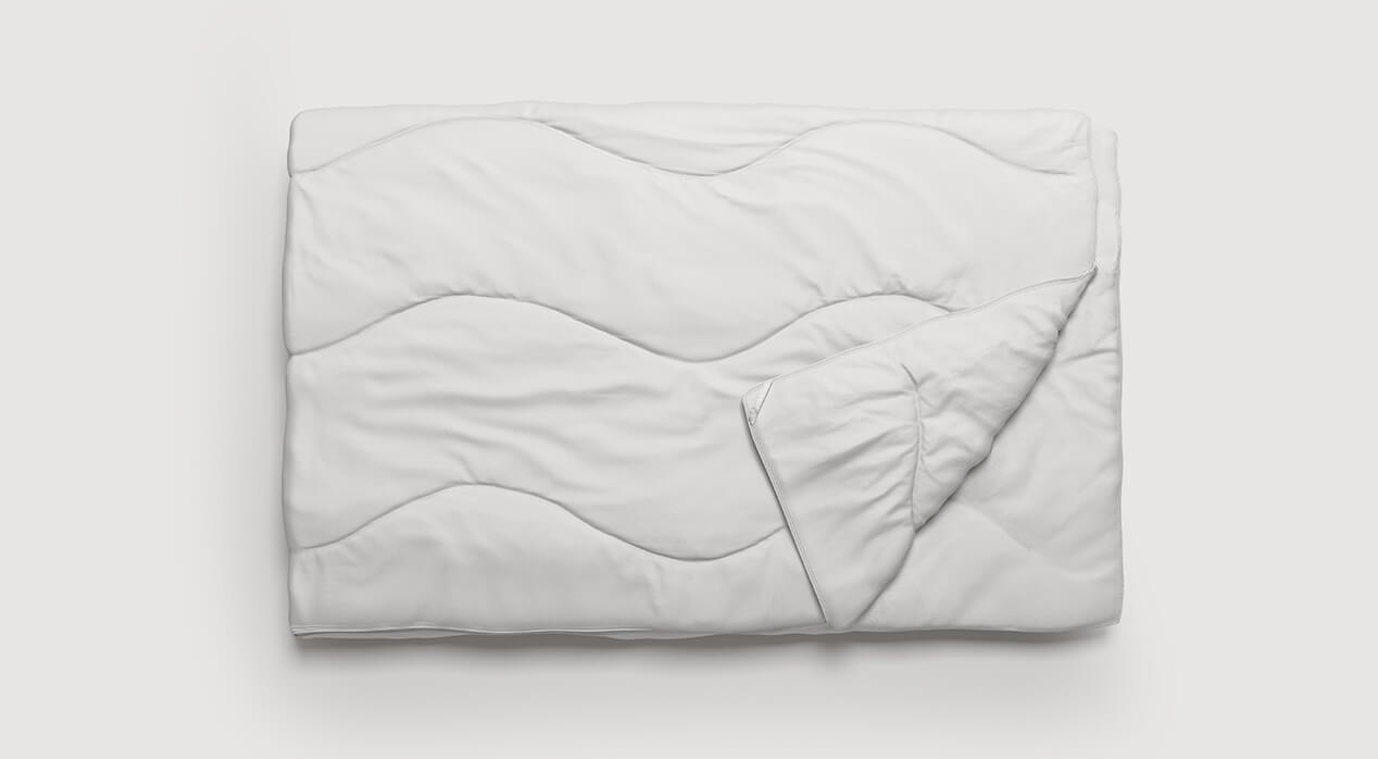 Best Lightweight Down Alternative Comforter & Duvet Insert Saatva